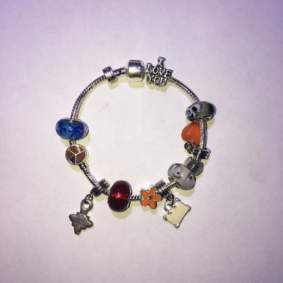 Brand new charm bracelets - Picture 7 of 8